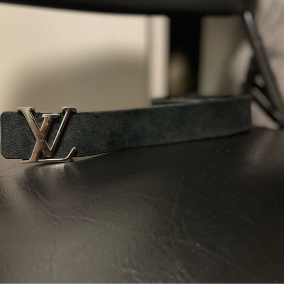LV Initiales Reversible Belt Suede Damier Wide 95 - Picture 3 of 4